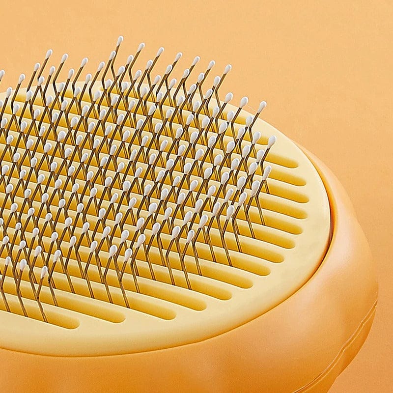 Perie par de animale cu buton de autocuratare Circle Brush